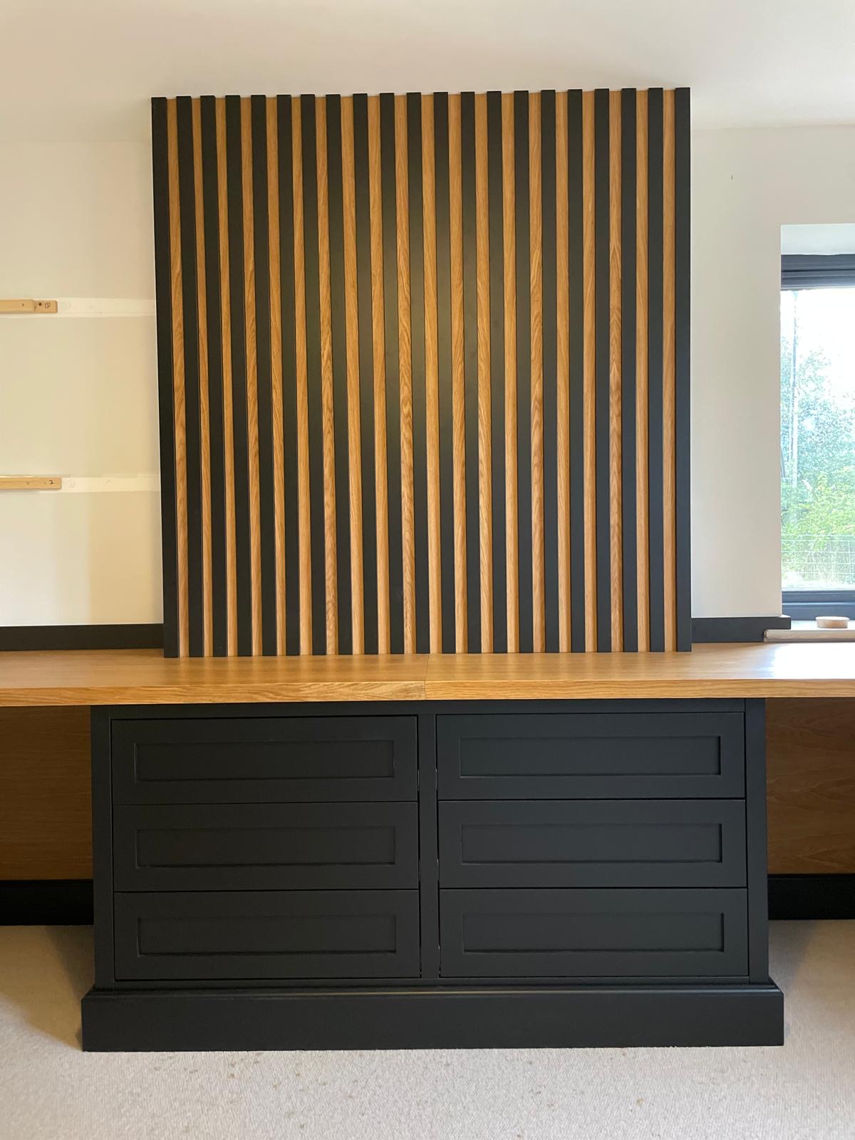 Bespoke charcoal home office with oak worktop and matching slatted screen